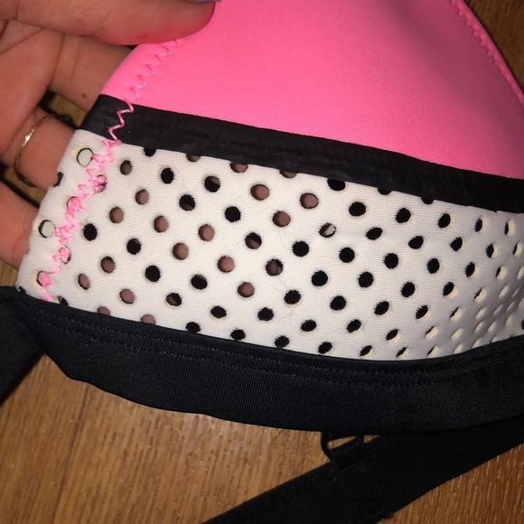Triangl Pink/ White/ Black Bikini Top - Picture 2 of 5